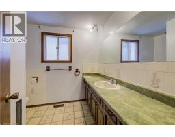 47 ACADEMY Crescent - 19