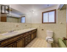 47 ACADEMY Crescent - 24