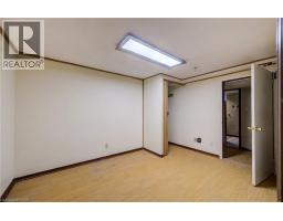 47 ACADEMY Crescent - 32