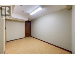 47 ACADEMY Crescent - 33