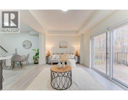 894 ROBERT FERRIE Drive - 11