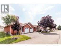 60 WHITLAW Way UnitNo. 2 - 4