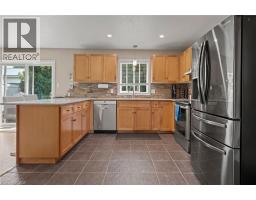 4 IRONGATE Drive - 10