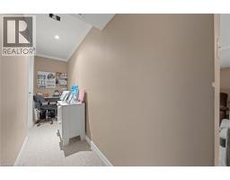 4 IRONGATE Drive - 26