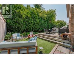 4 IRONGATE Drive - 27