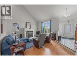 4 IRONGATE Drive - 5