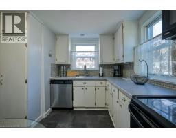 131 ELMWOOD Avenue - 6