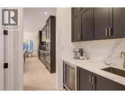 102 CUMMING Court - 16