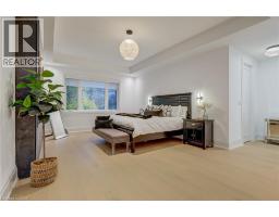 102 CUMMING Court - 27