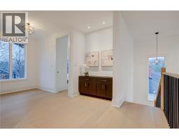 102 CUMMING Court - 33