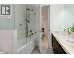 102 CUMMING Court - 36