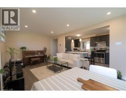 73 LARKSPUR Crescent - 12