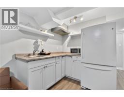 70 CANNES Street - 32