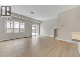 16 SANDSTONE Street - 11