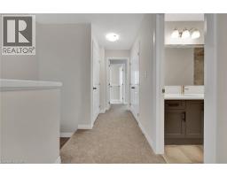 16 SANDSTONE Street - 13