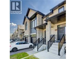 16 SANDSTONE Street - 2