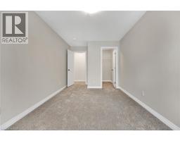 16 SANDSTONE Street - 23