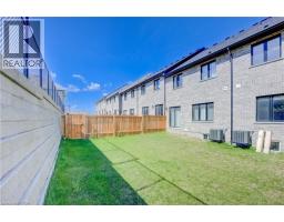 16 SANDSTONE Street - 27