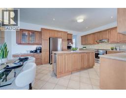 169 FALCONRIDGE Drive - 12