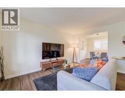 48 MARK Crescent - 10