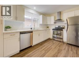 48 MARK Crescent - 14