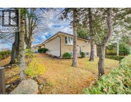 48 MARK Crescent - 5