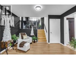 67 WEST ACRES Crescent - 13