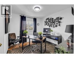 67 WEST ACRES Crescent - 28