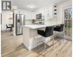 159 ROLLING MEADOWS Drive - 18