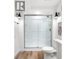 159 ROLLING MEADOWS Drive - 36