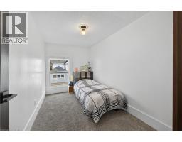 103 CHARLES Street W - 23