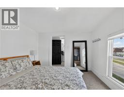 103 CHARLES Street W - 27