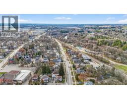 103 CHARLES Street W - 50