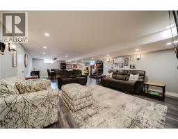 40 RIVERSIDE Drive - 32