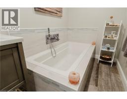 40 RIVERSIDE Drive - 35