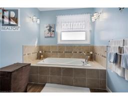 40 THOMPSON Drive - 14