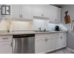 40 THOMPSON Drive - 6