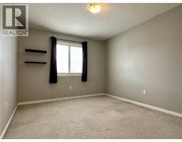 1409 OLD ZELLER Drive - 43