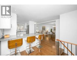 112 THOMAS Street - 10