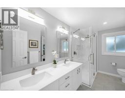 112 THOMAS Street - 28