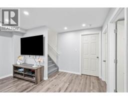 105 THOMPSON Road - 37