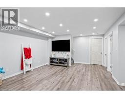 105 THOMPSON Road - 41