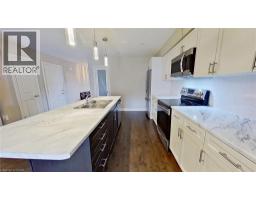 1 CHAMBERLAIN Avenue UnitNo. 5 - 5