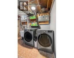 46 BARWOOD Crescent - 22