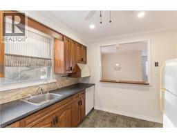 69 LOWREY Avenue N - 8