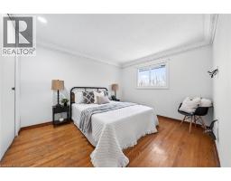 614 ELGIN Street N - 19