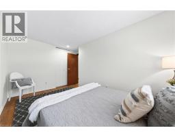 614 ELGIN Street N - 22