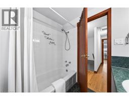 614 ELGIN Street N - 27