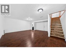 614 ELGIN Street N - 28