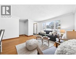 614 ELGIN Street N - 6